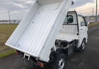 White 1996 Daihatsu Hijet Dump, 5-Speed Manual, imported mini dump truck, stock KTD-0148 (photo 4)