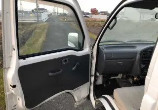 White 1996 Daihatsu Hijet Dump, 5-Speed Manual, imported mini dump truck, stock KTD-0148 (photo 8)