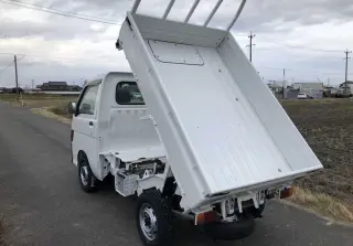 1996 Daihatsu Hijet Mini Dump Truck, right-hand drive Japanese import, stock KTD-0146 (photo 3)