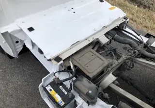 White 1996 Daihatsu Hijet Mini Dump Truck, 32,431 miles, EFClimber, stock KTD-0146 (photo 6)