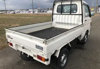White 1996 Daihatsu Hijet Mini Truck, Kei Truck, 5-Speed Manual, imported kei truck, stock KTD-0258 (photo 4)