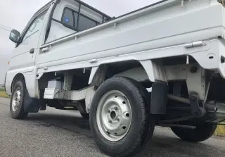 White 1997 Suzuki Carry Truck 4WD kei truck for sale, stock KTD-0289 (photo 5)