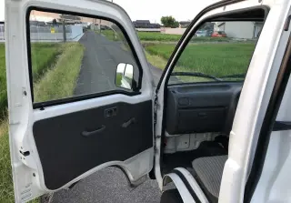 White 1998 Daihatsu Hijet Truck, 4-Speed Manual, imported kei truck, stock KTD-0297 (photo 8)