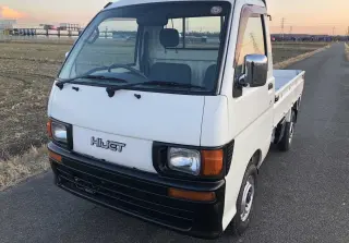 White 1998 Daihatsu Hijet Truck, 54,246 miles, EF, stock KTD-0296 (photo 2)
