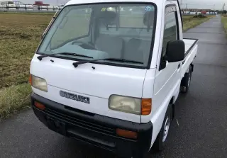 White 1998 Suzuki Carry Truck, 31,568 miles, F6A, stock KTD-0310 (photo 2)