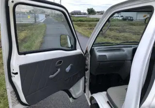 White 1998 Suzuki Carry Truck, 5-Speed Manual, imported kei truck, stock KTD-0310 (photo 8)