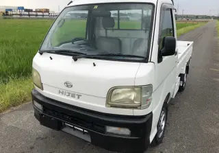 White 1999 Daihatsu Hijet Truck, 75,692 miles, EF, stock KTD-0329 (photo 2)