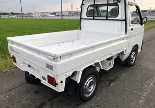 White 1999 Daihatsu Hijet Truck, 5-Speed Manual, imported kei truck, stock KTD-0329 (photo 4)