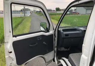 White 1999 Daihatsu Hijet Truck, 5-Speed Manual, imported kei truck, stock KTD-0329 (photo 8)