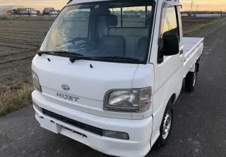 White 1999 Daihatsu Hijet Truck, 68,258 miles, EF, stock KTD-0327 (photo 2)