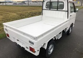 White 1999 Daihatsu Hijet Truck, 5-Speed Manual, imported kei truck, stock KTD-0328 (photo 4)