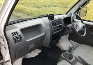 White 1999 Suzuki Carry Truck 4WD kei truck for sale, stock KTD-0360 (photo 9)