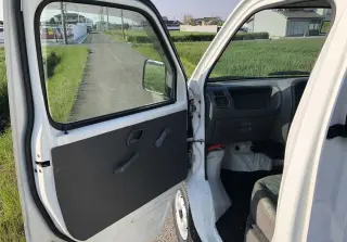 White 1999 Suzuki Carry Mini Truck, Kei Truck, 5-Speed Manual, imported kei truck, stock KTD-0363 (photo 8)