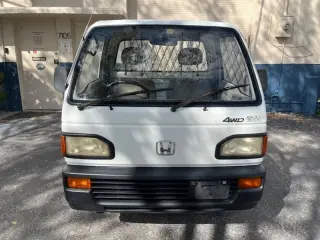 993 Honda Acty 4WD SDX Mini Truck — White Kei Trucks, photo 2 of 15