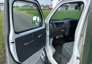 White II 2000 Suzuki Carry Truck 4WD kei truck for sale, stock KTD-0397 (photo 9)