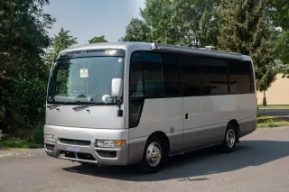 Silver Metalic 2000 Nissan Civilian Touring 9-Pass Camper 4.2L Diesel, Dually, Auto, 79,003 miles, stock KTD-0119 (photo 2)