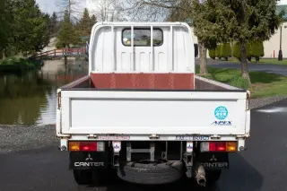 White 1996 Mitsubishi Canter GUTS Diesel 1.5 Ton Rwd Dually, PW, PS, AC, 5MT Japanese import, stock KTD-0121 (photo 5)