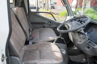 White 1996 Mitsubishi Canter GUTS Diesel 1.5 Ton Rwd Dually, PW, PS, AC, 5MT Japanese import, stock KTD-0121 (photo 9)