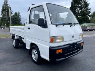 1992 Subaru Sambar SD Dump 4WD, 2Hi-4Hi, EL Gear, 5MT, Like New! — White Mini Dump Trucks, photo 1 of 9
