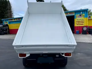 1992 Subaru Sambar SD Dump 4WD, 2Hi-4Hi, EL Gear, 5MT, Like New! — White Mini Dump Trucks, photo 9 of 9