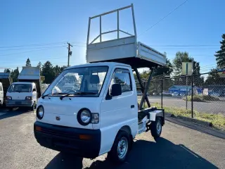 1993 Mazda Scrum Scissor Lift HD Dump 4WD, 2Hi-4Hi-4Lo, 4MT — White Mini Dump Trucks, photo 8 of 9
