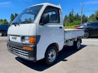 1994 Daihatsu Hi-Jet Climber Dump 4WD, 2Hi-4Hi-4Lo, 5MT, Difflock — White Mini Dump Trucks, photo 4 of 9