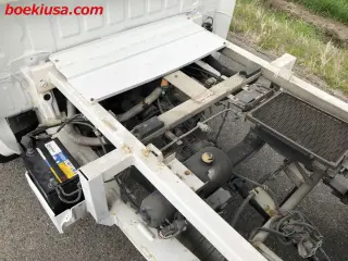1995 Suzuki Carry Dump — White 4WD Mini Dump Trucks, photo 6 of 11