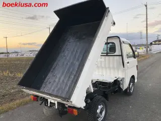 1997 Daihatsu Hijet Mini Dump Truck - Boeki USA — White 4WD Mini Dump Trucks, photo 4 of 11