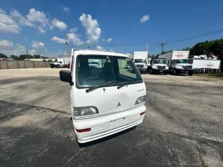 1997 Mitsubishi Minicab Dump 2WD Kei Truck