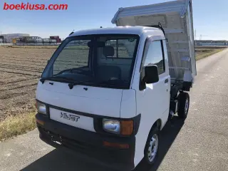 1998 Daihatsu Hijet Dump — White 4WD Mini Dump Trucks, photo 2 of 11