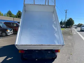 1998 Subaru Sambar HD Dump 4WD, 2Hi-4Hi, EL Gear, 5MT — White Mini Dump Trucks, photo 9 of 9