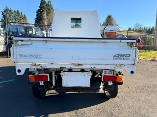 1998 Suzuki Carry Dump 4WD, 2Hi-4Hi-4Lo, EL Gear, AC, 5MT, Difflock — White Mini Dump Trucks, photo 7 of 9