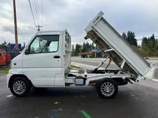 2000 Mitsubishi Minicab HD Dump 4WD, 2Hi-4Hi-4Lo, AC, PS, 5MT, LSD — Passo White Mini Dump Trucks, photo 4 of 9