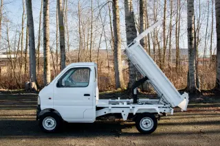 2000 Suzuki Carry HD Dump 4WD, 2Hi-4Hi-4Lo, AC, 5MT, Like New! — White Mini Dump Trucks, photo 4 of 9