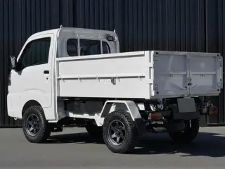 Daihatsu Hijet Cleaning Dump Auto (White) — White 4WD Mini Dump Trucks, photo 5 of 11