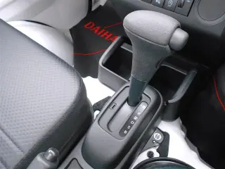 White 2025 Daihatsu Hijet LD Dump Auto (White), KF 660cc 12-valve EFI 3-cylinder, stock KTD-0192 (photo 10)