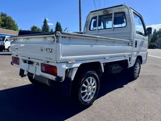 1991 Honda Acty Super Delux RealTime 4WD, Mid-Engine, 5MT — White Kei Trucks, photo 5 of 9