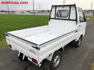 1991 Mitsubishi Minicab Truck — White 4WD Kei Trucks, photo 4 of 11