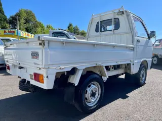 1993 Daihatsu Hi-Jet Climber 4WD, 2Hi-4Hi-4Lo, 4MT, DiffLock — White Kei Trucks, photo 6 of 9