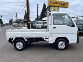 1993 Subaru Sambar Special 4WD, 2Hi-4Hi, EL Gear, 5MT — White Kei Trucks, photo 8 of 9