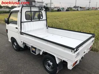 1994 Daihatsu Hijet Truck — White 4WD Kei Trucks, photo 3 of 11