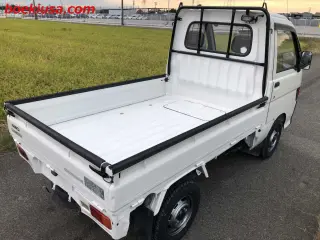 1994 Daihatsu Hijet Truck — White 4WD Kei Trucks, photo 4 of 11