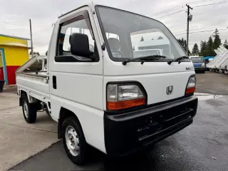 1994 Honda Acty Super Delux RealTime 4WD, Mid-Engine, 5MT — White Kei Trucks, photo 1 of 9