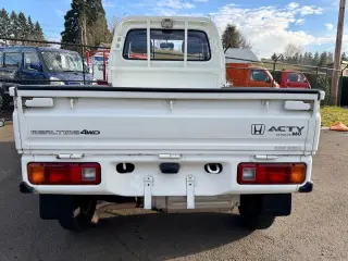 1995 Honda Acty Town RealTime 4WD, Mid-Engine, AC, 5MT — Taffeta White Kei Trucks, photo 6 of 9