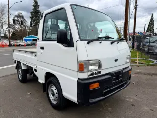 Polar White 1995 Subaru Sambar 4WD, 2Hi-4Hi, Extra Low Gear, 5MT, Like New! kei truck for sale, stock KTD-0251 (photo 1)