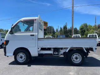 1996 Daihatsu Hi-Jet 4WD, 2Hi-4Hi, 5MT, Great Value — White Kei Trucks, photo 3 of 9