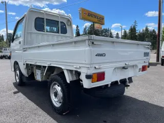 1996 Daihatsu Hi-Jet 4WD, 2Hi-4Hi, 5MT, Like New! — White Kei Trucks, photo 4 of 9