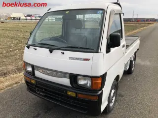 1996 Daihatsu Hijet Mini Truck, Kei Truck - Boeki USA — White 4WD Kei Trucks, photo 2 of 11