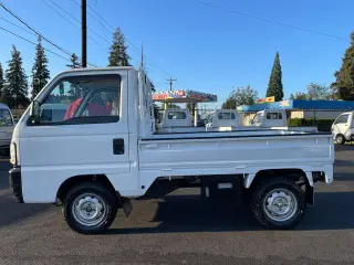 1996 Honda Acty Attack 4WD Mid-Engine, UL-UR 4MT, Diff Lock — White Kei Trucks, photo 3 of 9