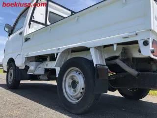1996 Mitsubishi Minicab Mini Truck, Kei Truck in USA — White 4WD Kei Trucks, photo 5 of 11